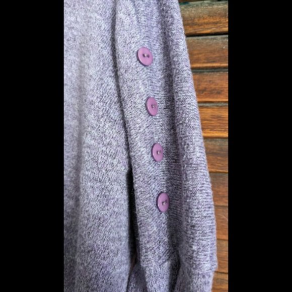 Comfy purple top by Clara Sun Woo - Picture 2 of 3